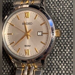 Seiko Two-Tone Silver and Gold Watch